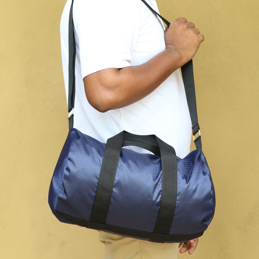 CBG11 – Small Lightweight Duffel Bag for Gym & Travel