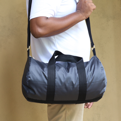 CBG11 – Small Lightweight Duffel Bag for Gym & Travel